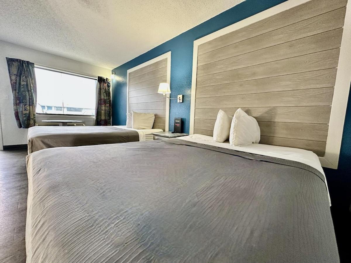 Ozark Inn And Suites Osage Beach Ngoại thất bức ảnh