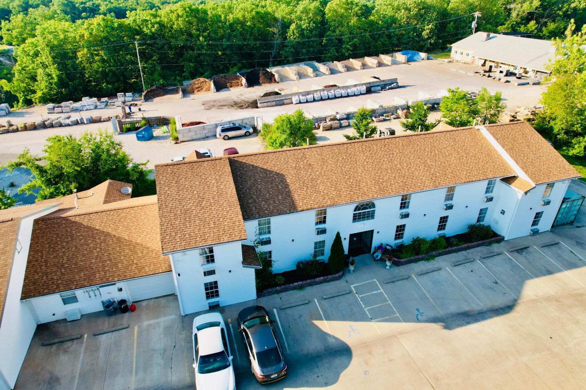 Ozark Inn And Suites Osage Beach Ngoại thất bức ảnh